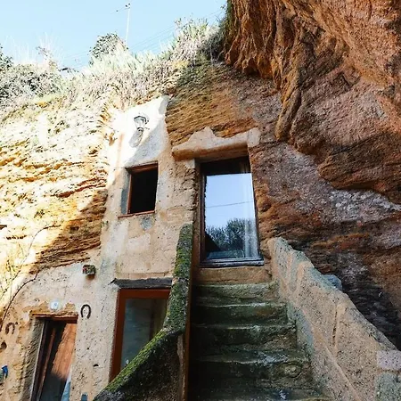 Les Voutes Oubliees Pensjonat 3*