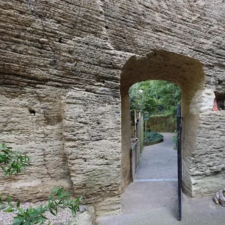 Les Voutes Oubliees 3*